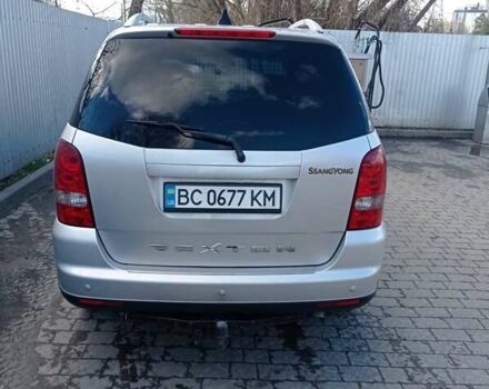 Сірий Cанг Йонг Rexton, об'ємом двигуна 2.7 л та пробігом 145 тис. км за 11700 $, фото 25 на Automoto.ua