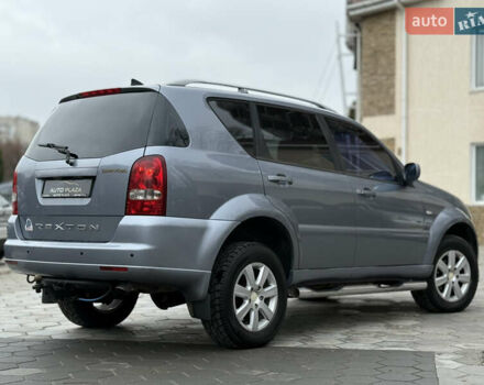 Серый Cанг Йонг Рекстон, объемом двигателя 2.7 л и пробегом 215 тыс. км за 7500 $, фото 25 на Automoto.ua