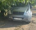 Сірий Cанг Йонг Rexton, об'ємом двигуна 2.7 л та пробігом 253 тис. км за 8000 $, фото 1 на Automoto.ua