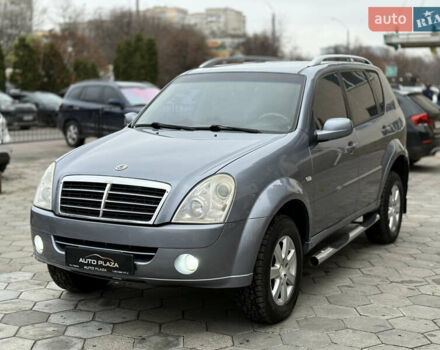 Серый Cанг Йонг Рекстон, объемом двигателя 2.7 л и пробегом 215 тыс. км за 7500 $, фото 4 на Automoto.ua