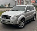 Сірий Cанг Йонг Rexton, об'ємом двигуна 2.7 л та пробігом 110 тис. км за 9600 $, фото 2 на Automoto.ua