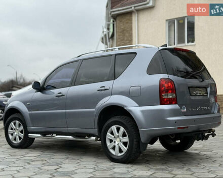 Серый Cанг Йонг Рекстон, объемом двигателя 2.7 л и пробегом 215 тыс. км за 7500 $, фото 33 на Automoto.ua