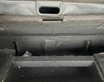 Серый Cанг Йонг Рекстон, объемом двигателя 2.7 л и пробегом 232 тыс. км за 8200 $, фото 17 на Automoto.ua