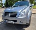 Сірий Cанг Йонг Rexton, об'ємом двигуна 2.7 л та пробігом 155 тис. км за 10600 $, фото 1 на Automoto.ua