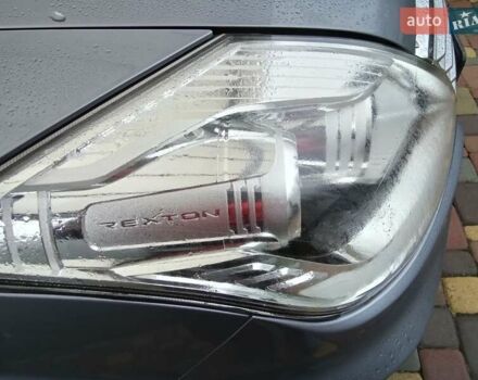 Серый Cанг Йонг Рекстон, объемом двигателя 2.7 л и пробегом 156 тыс. км за 11500 $, фото 3 на Automoto.ua