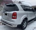 Сірий Cанг Йонг Rexton, об'ємом двигуна 2.7 л та пробігом 60 тис. км за 12500 $, фото 2 на Automoto.ua