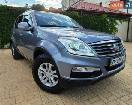 Сірий Cанг Йонг Rexton, об'ємом двигуна 2.7 л та пробігом 137 тис. км за 10700 $, фото 1 на Automoto.ua