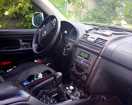 Сірий Cанг Йонг Rexton, об'ємом двигуна 2.7 л та пробігом 180 тис. км за 13000 $, фото 4 на Automoto.ua