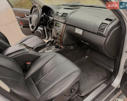 Сірий Cанг Йонг Rexton, об'ємом двигуна 2.7 л та пробігом 205 тис. км за 10999 $, фото 36 на Automoto.ua