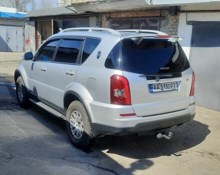 Серый Cанг Йонг Рекстон, объемом двигателя 2.7 л и пробегом 202 тыс. км за 9500 $, фото 3 на Automoto.ua