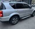 Сірий Cанг Йонг Rexton, об'ємом двигуна 2 л та пробігом 126 тис. км за 11000 $, фото 1 на Automoto.ua