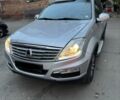Сірий Cанг Йонг Rexton, об'ємом двигуна 2 л та пробігом 126 тис. км за 11000 $, фото 2 на Automoto.ua