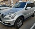Сірий Cанг Йонг Rexton, об'ємом двигуна 2.7 л та пробігом 230 тис. км за 12817 $, фото 10 на Automoto.ua