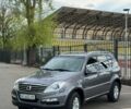 Сірий Cанг Йонг Rexton, об'ємом двигуна 2 л та пробігом 162 тис. км за 15000 $, фото 2 на Automoto.ua