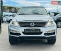 Сірий Cанг Йонг Rexton, об'ємом двигуна 2 л та пробігом 130 тис. км за 11300 $, фото 6 на Automoto.ua