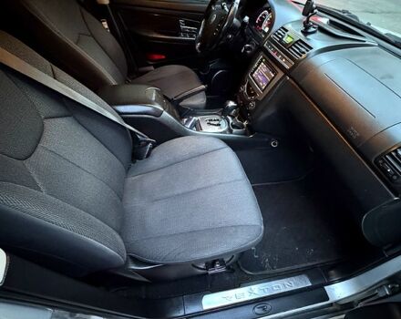 Сірий Cанг Йонг Rexton, об'ємом двигуна 2 л та пробігом 126 тис. км за 10400 $, фото 3 на Automoto.ua