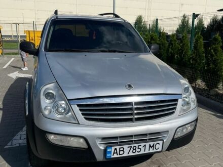 Сірий Cанг Йонг Rexton, об'ємом двигуна 2.7 л та пробігом 340 тис. км за 6700 $, фото 1 на Automoto.ua