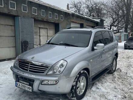 Серый Cанг Йонг Рекстон, объемом двигателя 2.7 л и пробегом 102 тыс. км за 6700 $, фото 1 на Automoto.ua