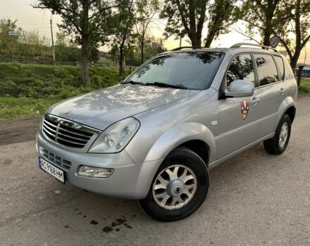 Сірий Cанг Йонг Rexton, об'ємом двигуна 0.27 л та пробігом 257 тис. км за 4650 $, фото 1 на Automoto.ua