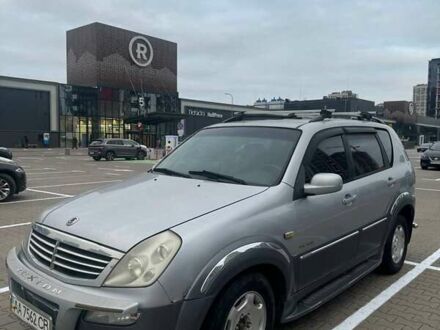 Cанг Йонг Rexton 2006 у Києві на Automoto.ua Сірий Cанг Йонг Rexton, об'ємом двигуна 3.2 л та пробігом 250 тис. км за 4200 $, фото 1 на Automoto.ua