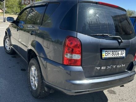 Cанг Йонг Rexton 2007 у Миколаєві на Automoto.ua Сірий Cанг Йонг Rexton, об'ємом двигуна 0 л та пробігом 295 тис. км за 5500 $, фото 1 на Automoto.ua