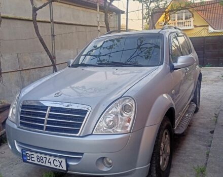 Сірий Cанг Йонг Rexton, об'ємом двигуна 0 л та пробігом 300 тис. км за 6300 $, фото 1 на Automoto.ua