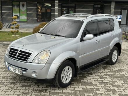 Сірий Cанг Йонг Rexton, об'ємом двигуна 2.7 л та пробігом 238 тис. км за 8000 $, фото 1 на Automoto.ua