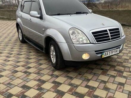 Сірий Cанг Йонг Rexton, об'ємом двигуна 2.7 л та пробігом 232 тис. км за 8300 $, фото 1 на Automoto.ua