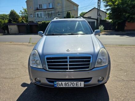 Серый Cанг Йонг Рекстон, объемом двигателя 2.7 л и пробегом 215 тыс. км за 6900 $, фото 1 на Automoto.ua