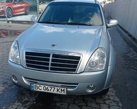 Сірий Cанг Йонг Rexton, об'ємом двигуна 2.7 л та пробігом 145 тис. км за 11700 $, фото 1 на Automoto.ua