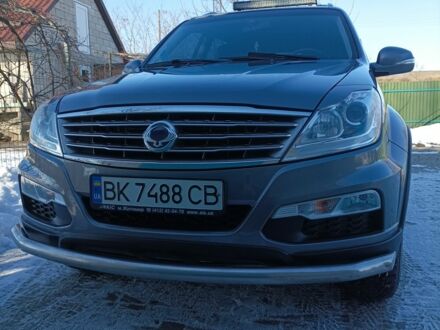 Cанг Йонг Rexton 2014 у Вараш (Кузнецовськ) на Automoto.ua Сірий Cанг Йонг Rexton, об'ємом двигуна 2 л та пробігом 146 тис. км за 13200 $, фото 1 на Automoto.ua