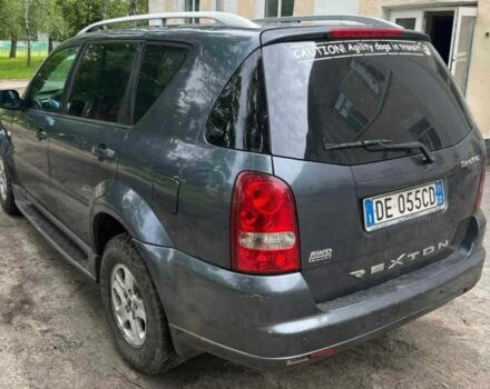 Синій Cанг Йонг Rexton, об'ємом двигуна 3 л та пробігом 200 тис. км за 3200 $, фото 8 на Automoto.ua