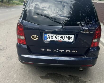 Синий Cанг Йонг Рекстон, объемом двигателя 2.7 л и пробегом 225 тыс. км за 9500 $, фото 7 на Automoto.ua