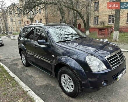 Синий Cанг Йонг Рекстон, объемом двигателя 2.7 л и пробегом 204 тыс. км за 7700 $, фото 3 на Automoto.ua