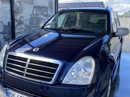 Синій Cанг Йонг Rexton, об'ємом двигуна 0 л та пробігом 200 тис. км за 7400 $, фото 1 на Automoto.ua