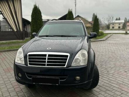 Синій Cанг Йонг Rexton, об'ємом двигуна 2.7 л та пробігом 250 тис. км за 6700 $, фото 1 на Automoto.ua