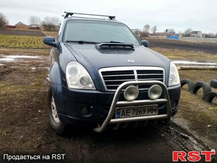 Cанг Йонг Рекстон 2009 в Дергачах на Automoto.ua Синий Cанг Йонг Рекстон, объемом двигателя 2.7 л и пробегом 287 тыс. км за 8500 $, фото 1 на Automoto.ua