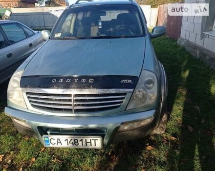 Зелений Cанг Йонг Rexton, об'ємом двигуна 2.3 л та пробігом 250 тис. км за 5200 $, фото 10 на Automoto.ua