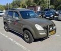 Зеленый Cанг Йонг Рекстон, объемом двигателя 2.5 л и пробегом 250 тыс. км за 4500 $, фото 2 на Automoto.ua