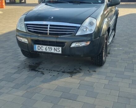 Зеленый Cанг Йонг Рекстон, объемом двигателя 0 л и пробегом 300 тыс. км за 4300 $, фото 1 на Automoto.ua