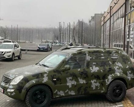 Зелений Cанг Йонг Rexton, об'ємом двигуна 2.7 л та пробігом 265 тис. км за 6000 $, фото 1 на Automoto.ua