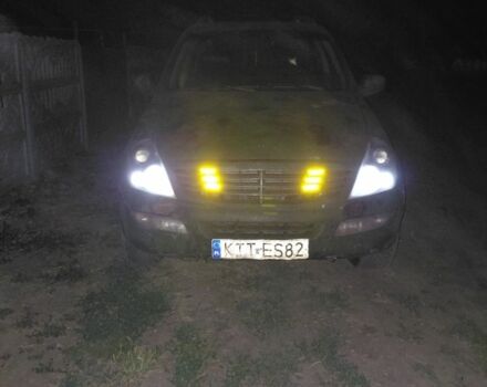 Зелений Cанг Йонг Rexton, об'ємом двигуна 2.7 л та пробігом 280 тис. км за 2650 $, фото 1 на Automoto.ua