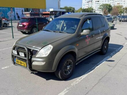 Зелений Cанг Йонг Rexton, об'ємом двигуна 2.5 л та пробігом 250 тис. км за 4500 $, фото 1 на Automoto.ua