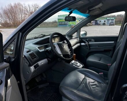 Чорний Cанг Йонг Rodius, об'ємом двигуна 2.7 л та пробігом 289 тис. км за 3650 $, фото 4 на Automoto.ua