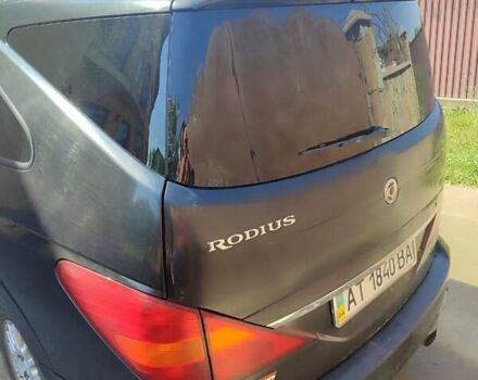 Чорний Cанг Йонг Rodius, об'ємом двигуна 2.7 л та пробігом 230 тис. км за 6500 $, фото 2 на Automoto.ua