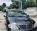 Черный Cанг Йонг Родиус, объемом двигателя 2.7 л и пробегом 250 тыс. км за 3500 $, фото 1 на Automoto.ua