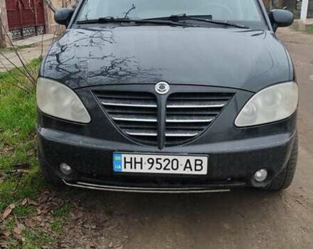 Черный Cанг Йонг Родиус, объемом двигателя 2.7 л и пробегом 293 тыс. км за 6500 $, фото 1 на Automoto.ua