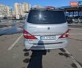 Серый Cанг Йонг Родиус, объемом двигателя 2.7 л и пробегом 331 тыс. км за 7000 $, фото 35 на Automoto.ua
