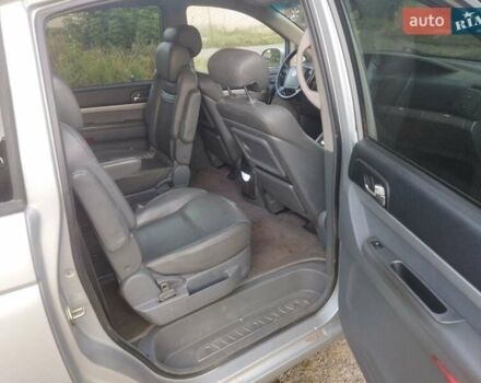 Сірий Cанг Йонг Rodius, об'ємом двигуна 2.7 л та пробігом 240 тис. км за 3800 $, фото 1 на Automoto.ua