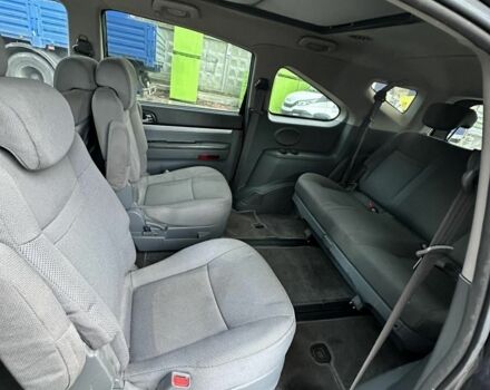 Сірий Cанг Йонг Rodius, об'ємом двигуна 0 л та пробігом 320 тис. км за 2599 $, фото 6 на Automoto.ua